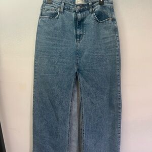 Universal Thread Women's Denim Skirt